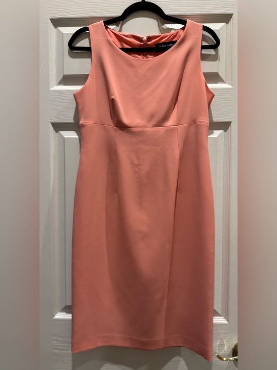 Evan Picone Dresses & Skirts - Evan Picone: Black Label: Women’s: Sleeveless Coral Shift Dress Size 4